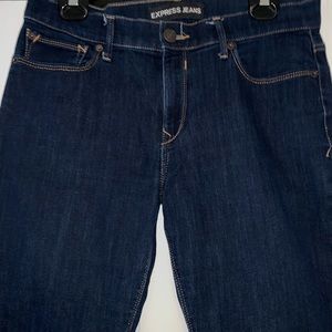 EXPRESS classic wash mid rise stretch jean legging